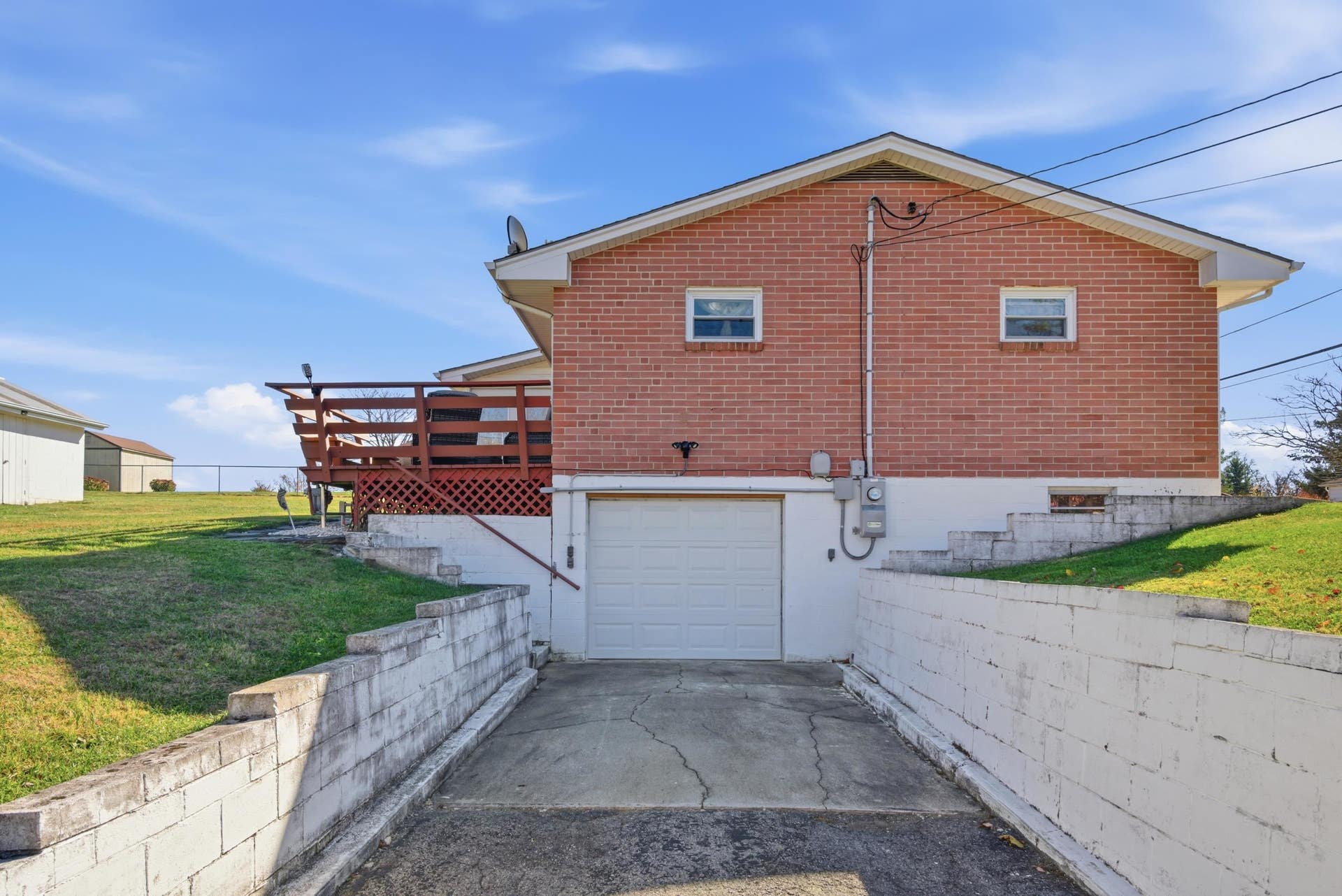 380 CLEARVIEW Drive, Christiansburg, VA 24073