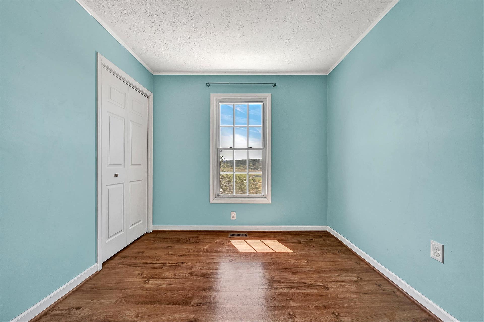 385 Tanglewood Drive, Christiansburg, VA 24073