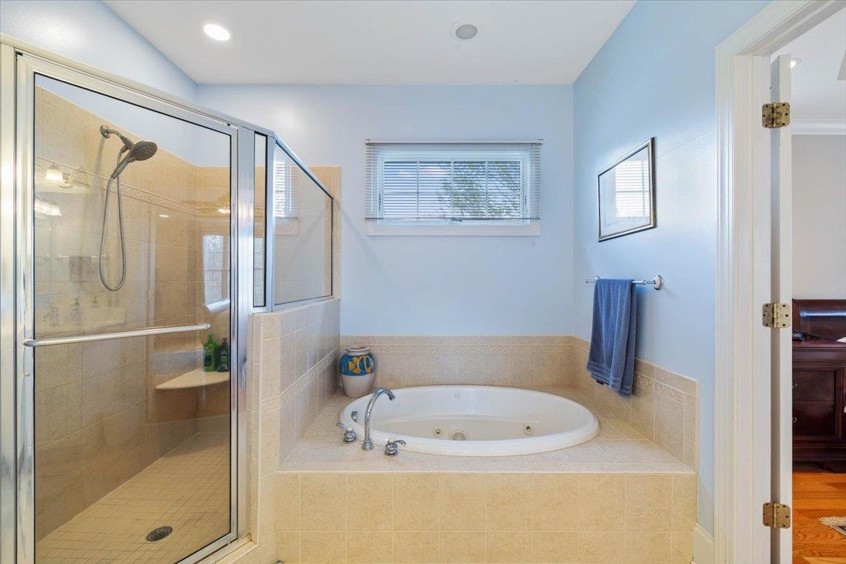 2201 BIRCH LEAF Lane, Blacksburg, VA 24060