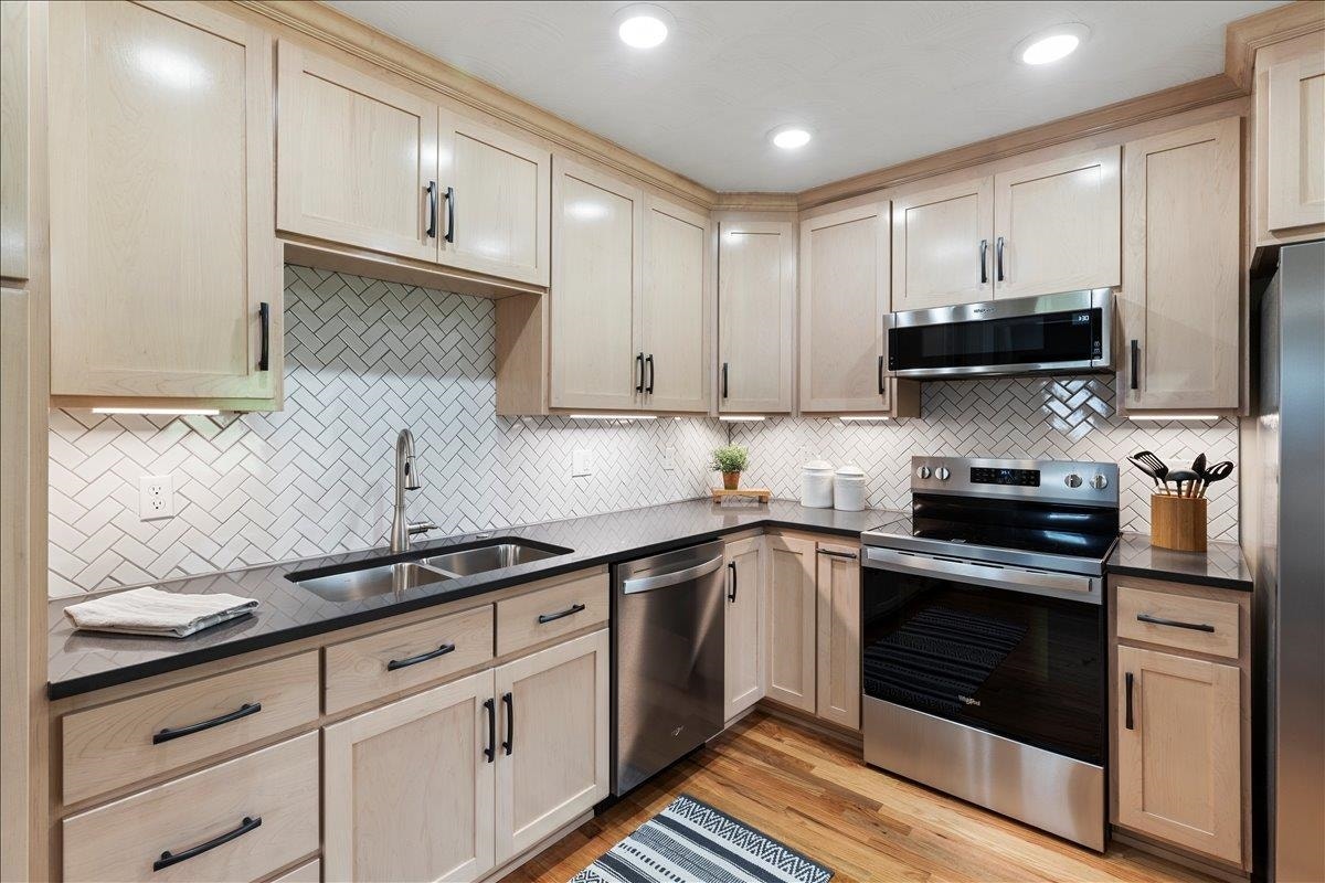 490 Sunnyside Lane, Christiansburg, VA 24073