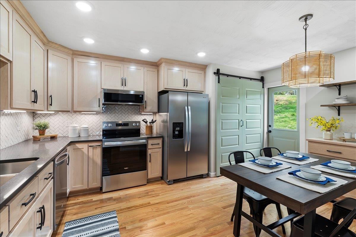 490 Sunnyside Lane, Christiansburg, VA 24073
