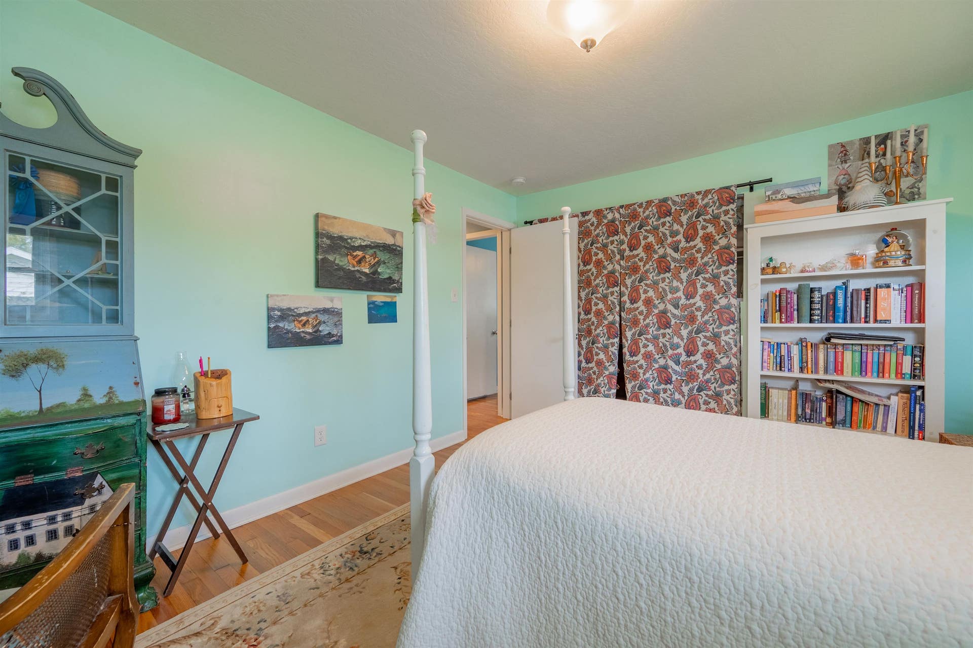 913 Locust Drive, Pearisburg, VA 24134