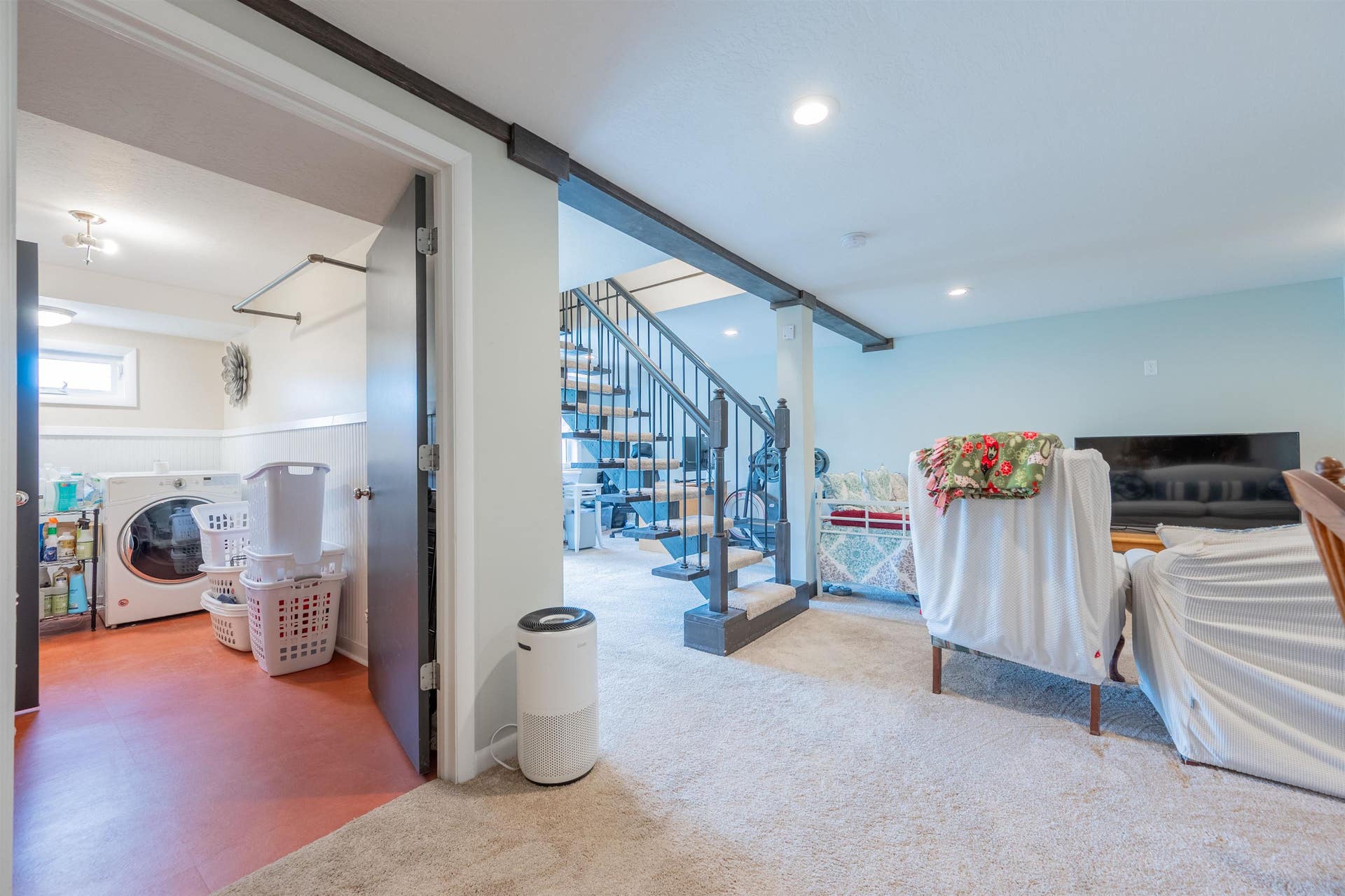913 Locust Drive, Pearisburg, VA 24134