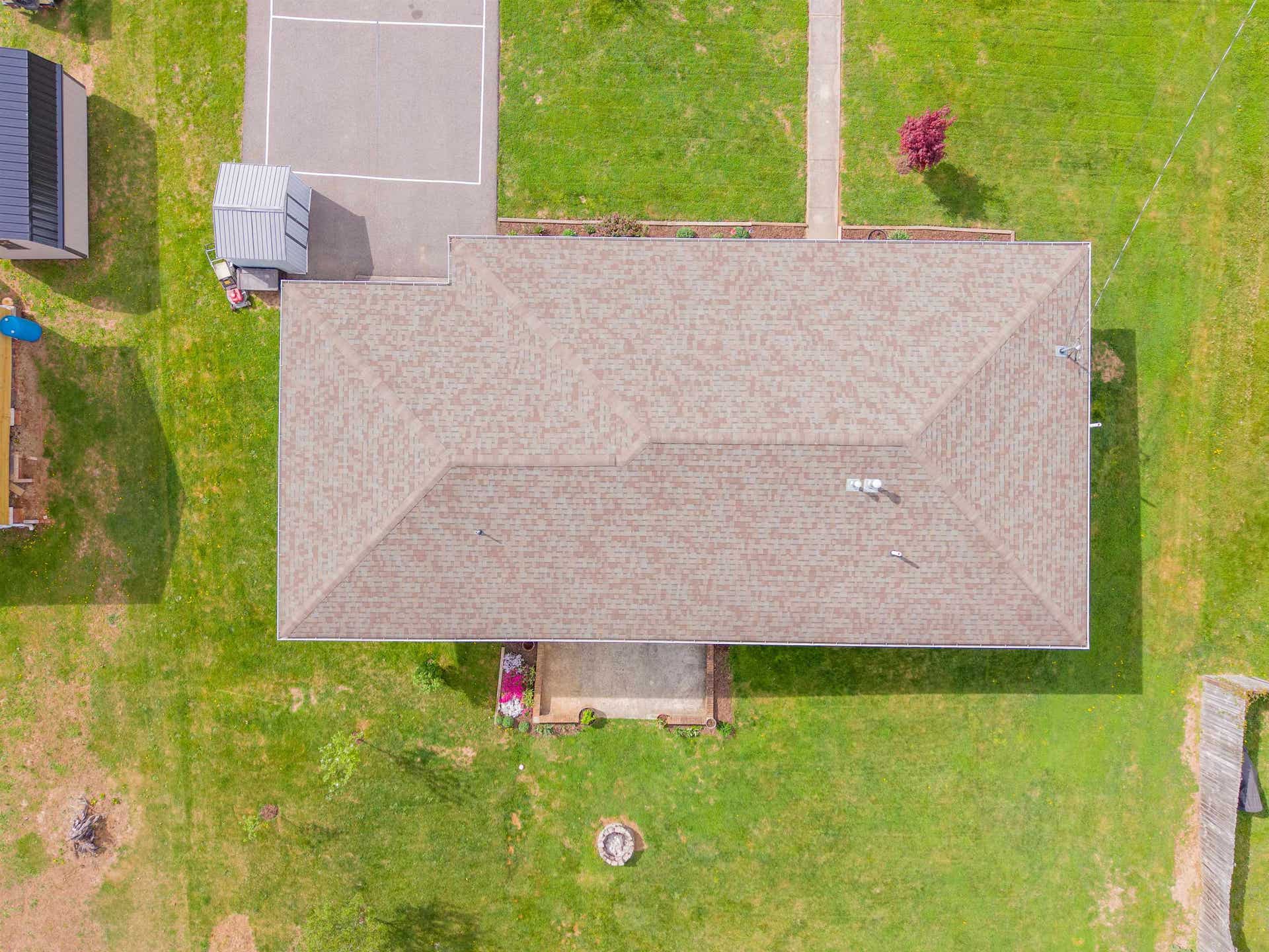913 Locust Drive, Pearisburg, VA 24134