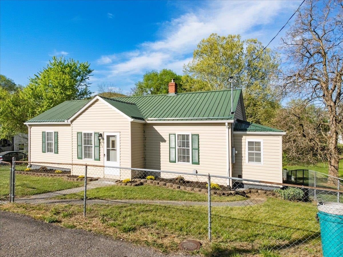 1802 Martin Avenue, Radford, VA 24141