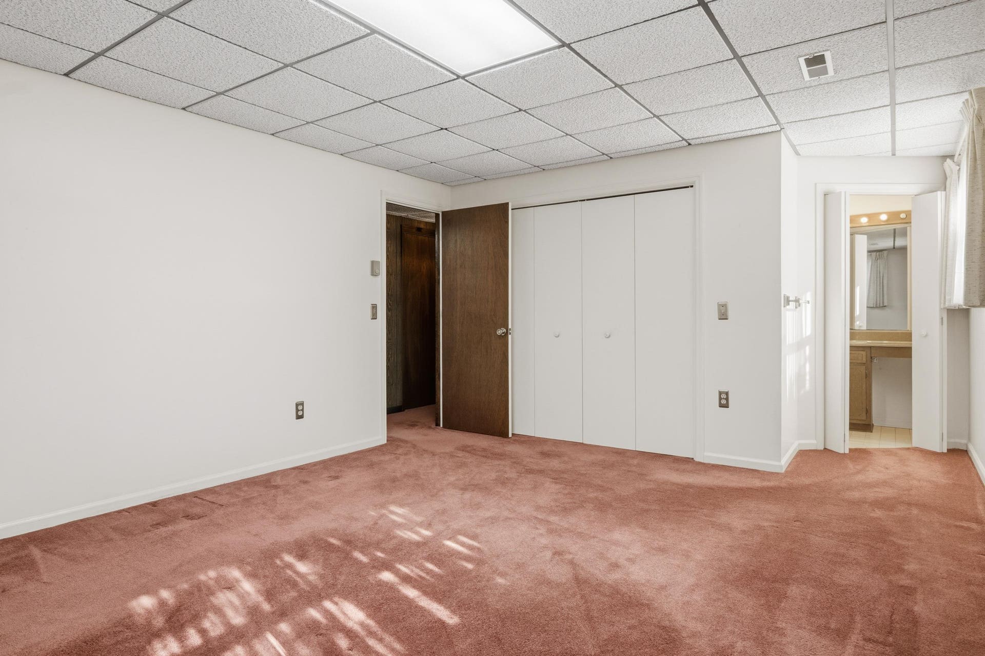 1721 Plank Drive, Blacksburg, VA 24060