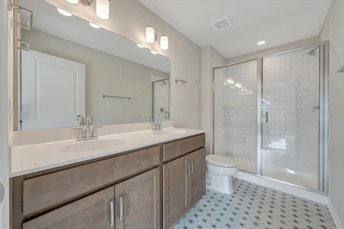 2120 McCarters Way, Blacksburg, VA 24060