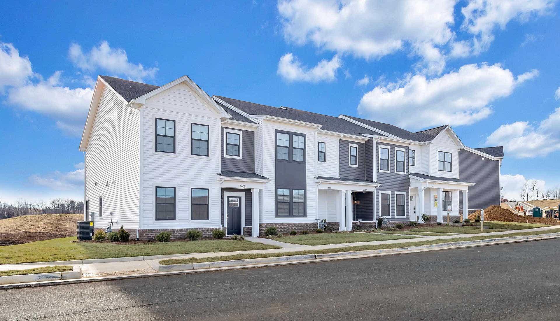 2120 McCarters Way, Blacksburg, VA 24060