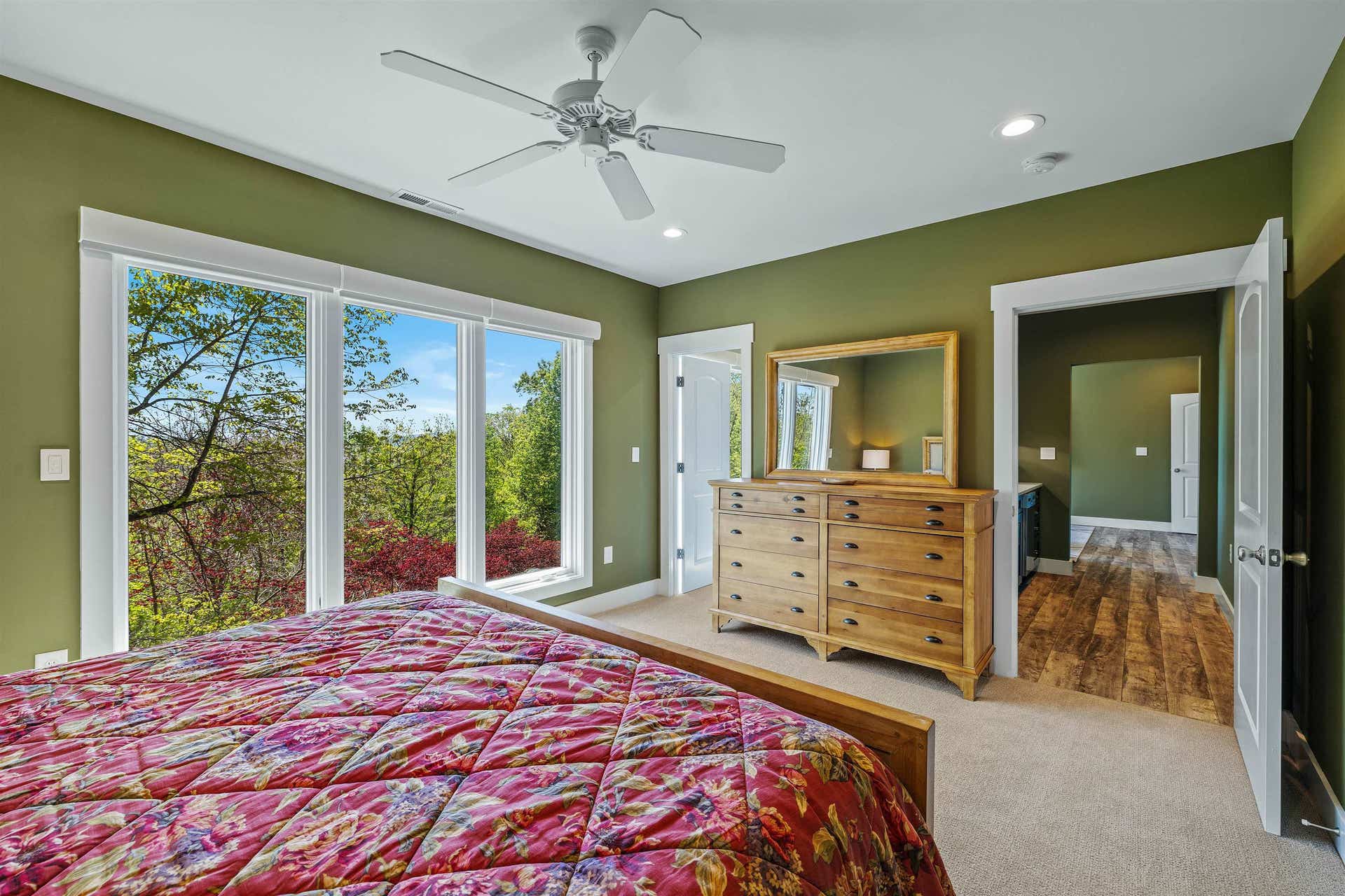 1345 Falcon Ridge Road, Blacksburg, VA 24060