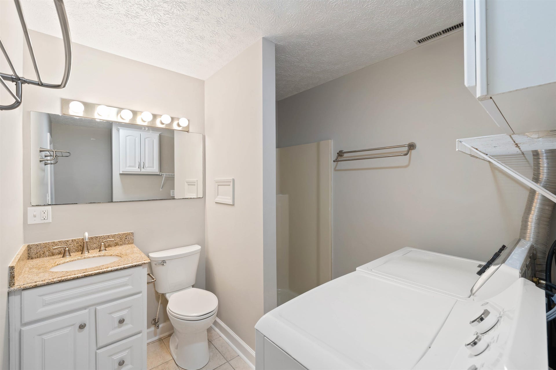 1406 GLADEWOOD Drive, Blacksburg, VA 24060