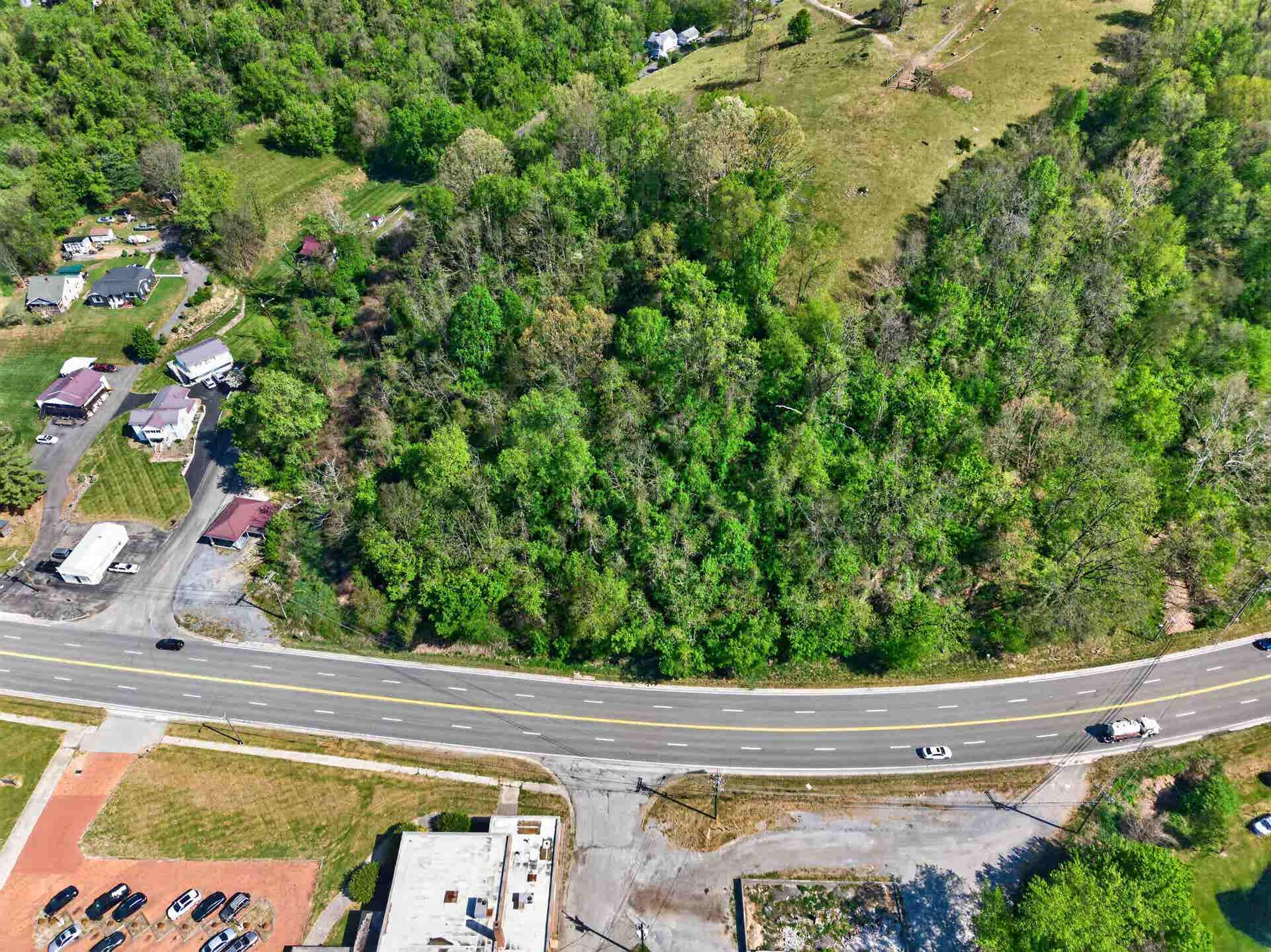 101 Mays Hollow Road, Pembroke, VA 24136