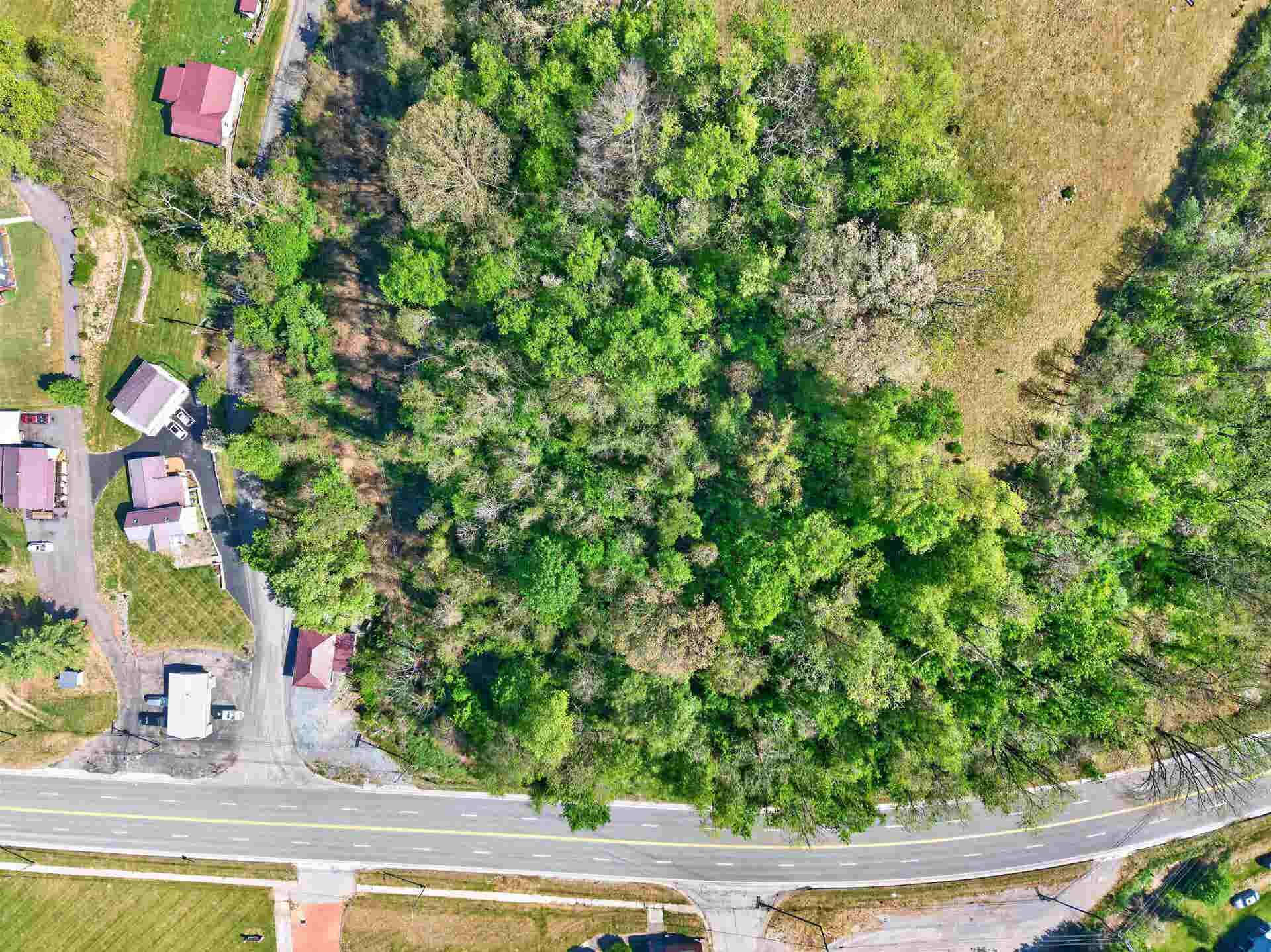 101 Mays Hollow Road, Pembroke, VA 24136