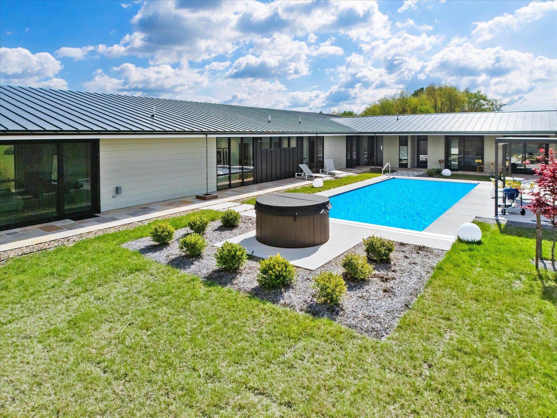 850 Bishop Road, Blacksburg, VA 24060