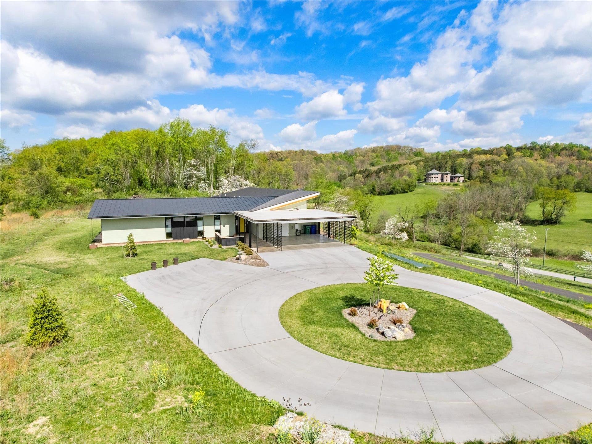 850 Bishop Road, Blacksburg, VA 24060