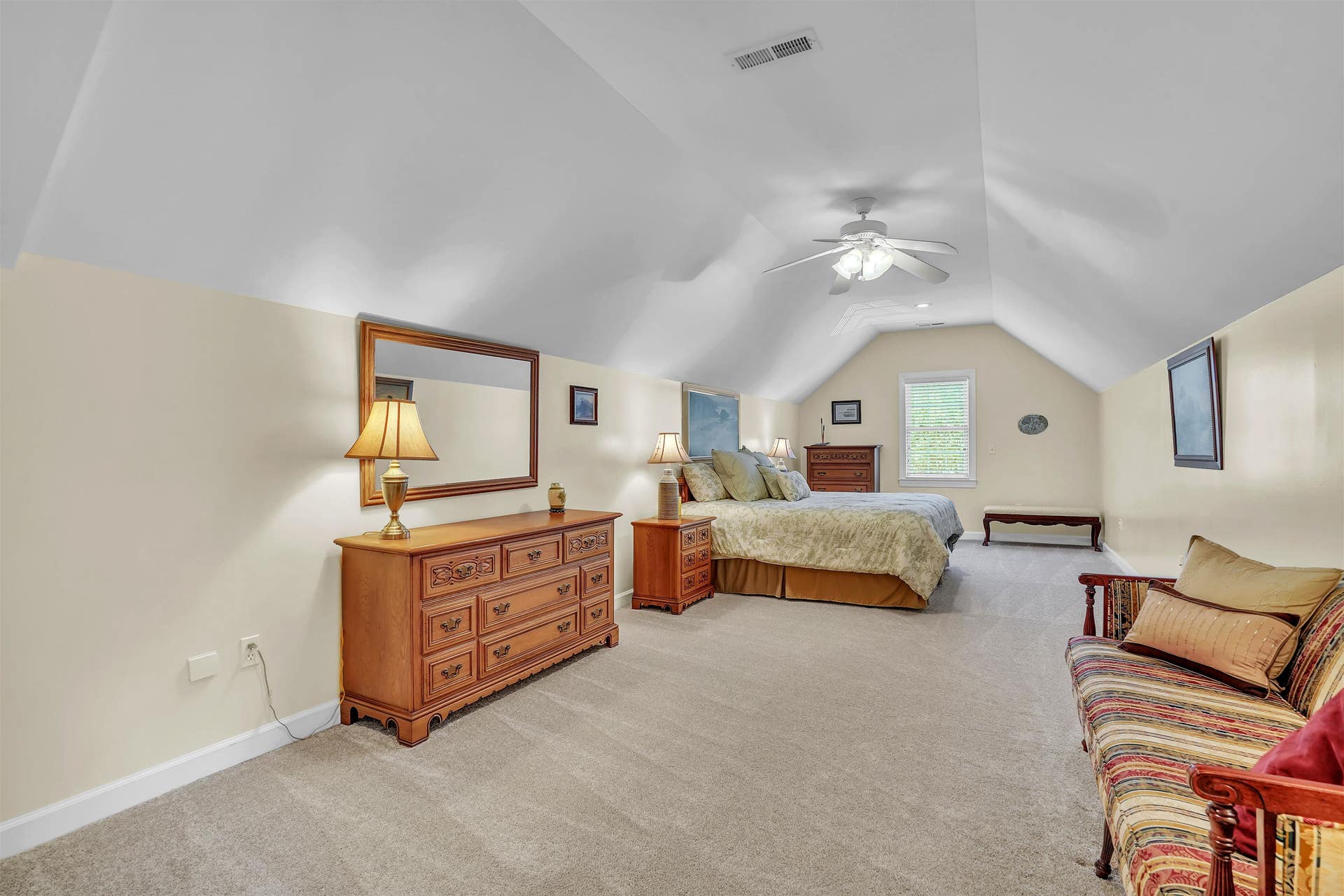 580 LORETTO Drive, Wytheville, VA 24382