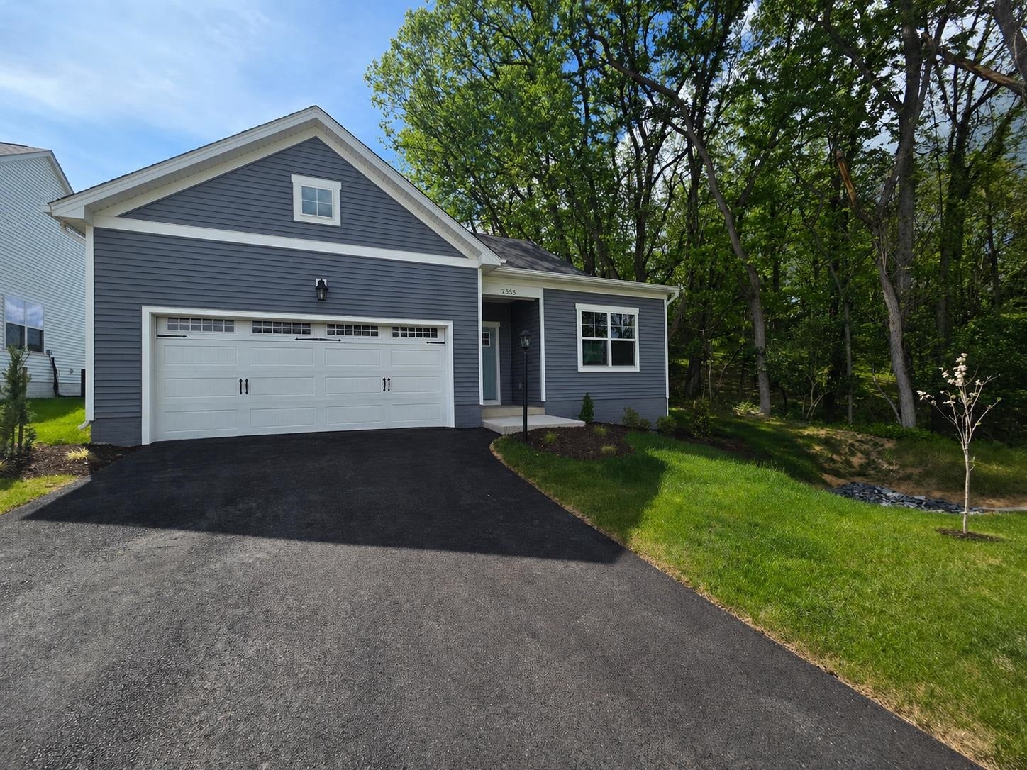 7355 King's Pointe Drive, Radford, VA 24141