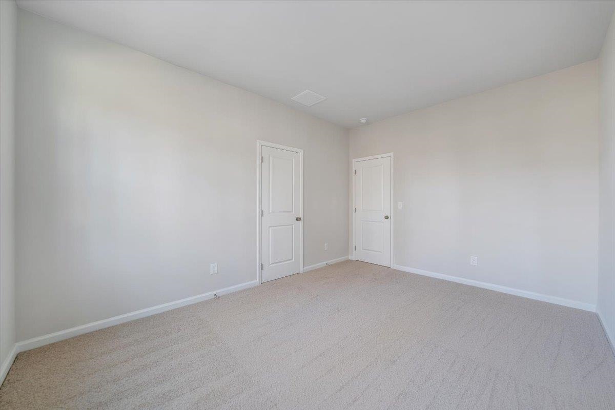 7355 King's Pointe Drive, Radford, VA 24141