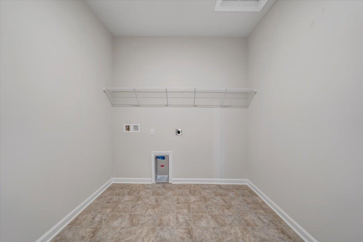 7355 King's Pointe Drive, Radford, VA 24141