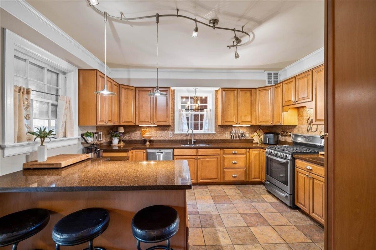 101 College Street, Christiansburg, VA 24073