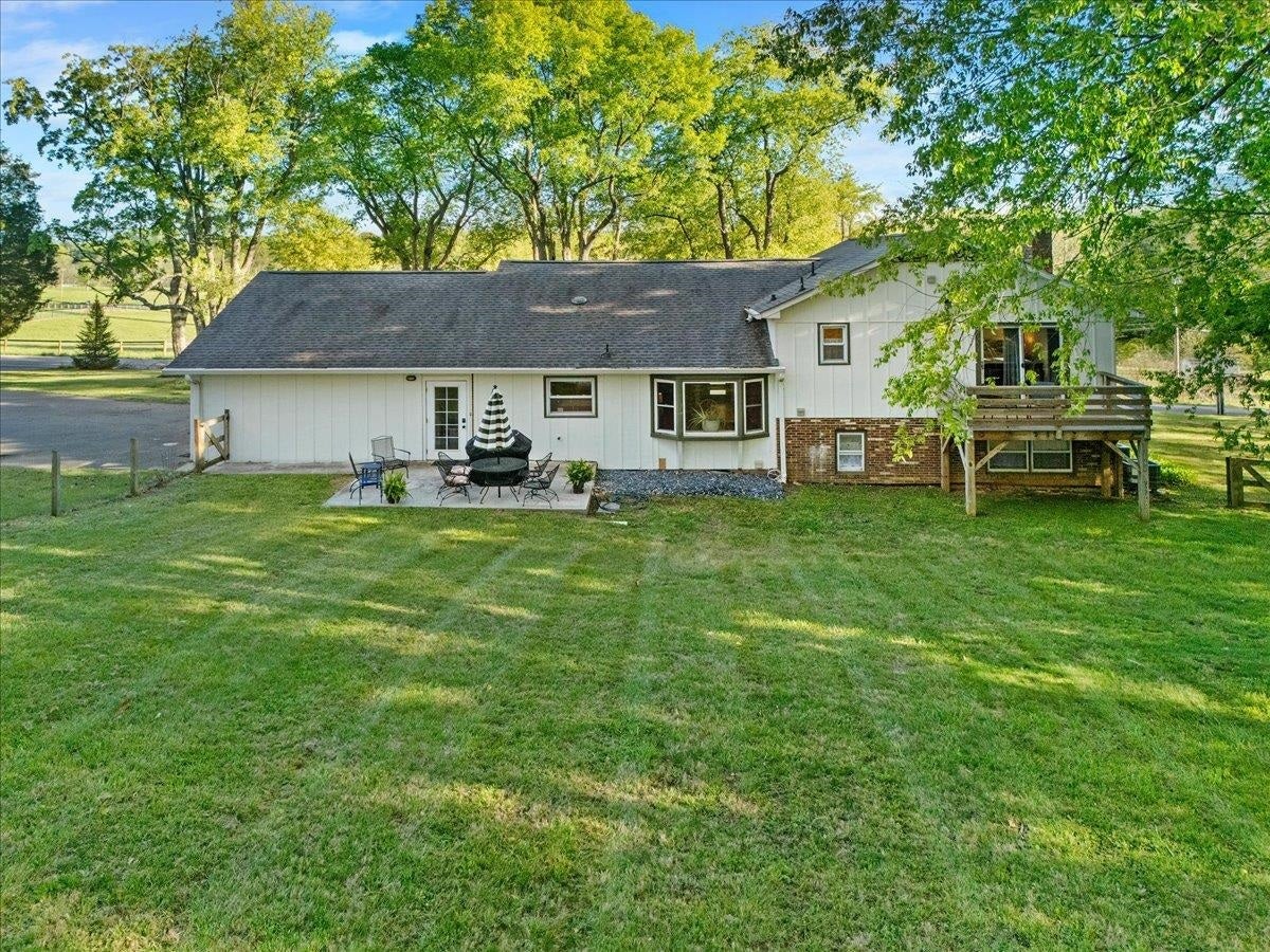 2814 Glade Road, Blacksburg, VA 24060