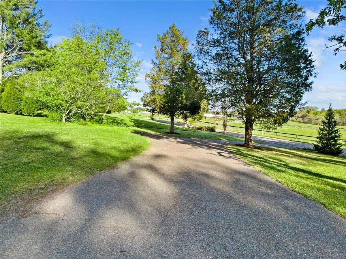 2814 Glade Road, Blacksburg, VA 24060
