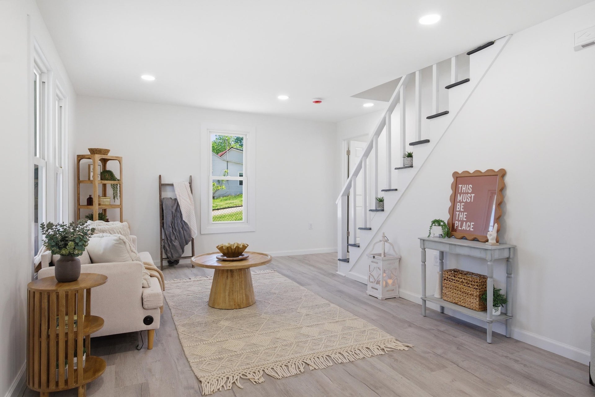 904 GILES Road, Blacksburg, VA 24060