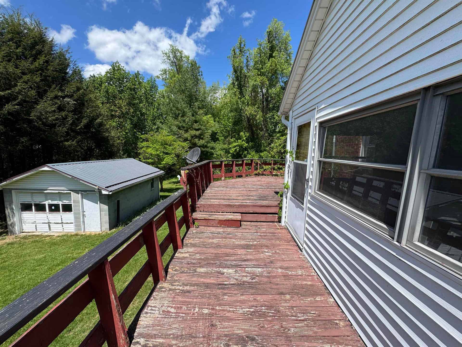 328 Mountain Drive, Pearisburg, VA 24134