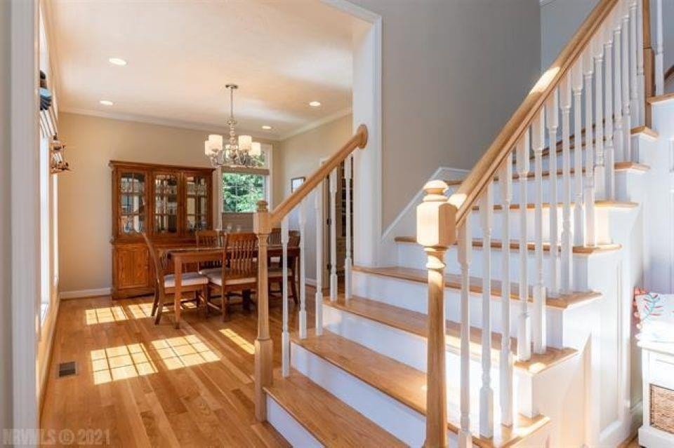 401 Hearthstone Drive, Blacksburg, VA 24060