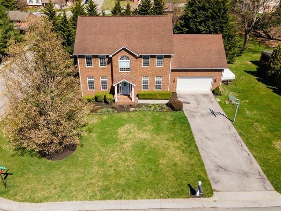 401 Hearthstone Drive, Blacksburg, VA 24060