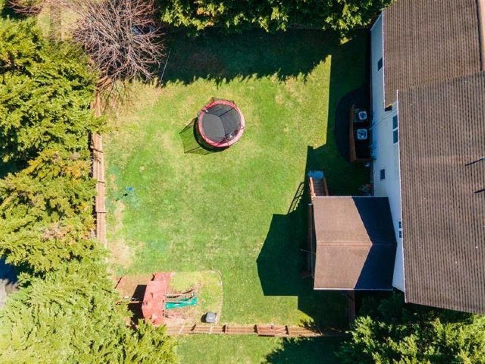 401 Hearthstone Drive, Blacksburg, VA 24060
