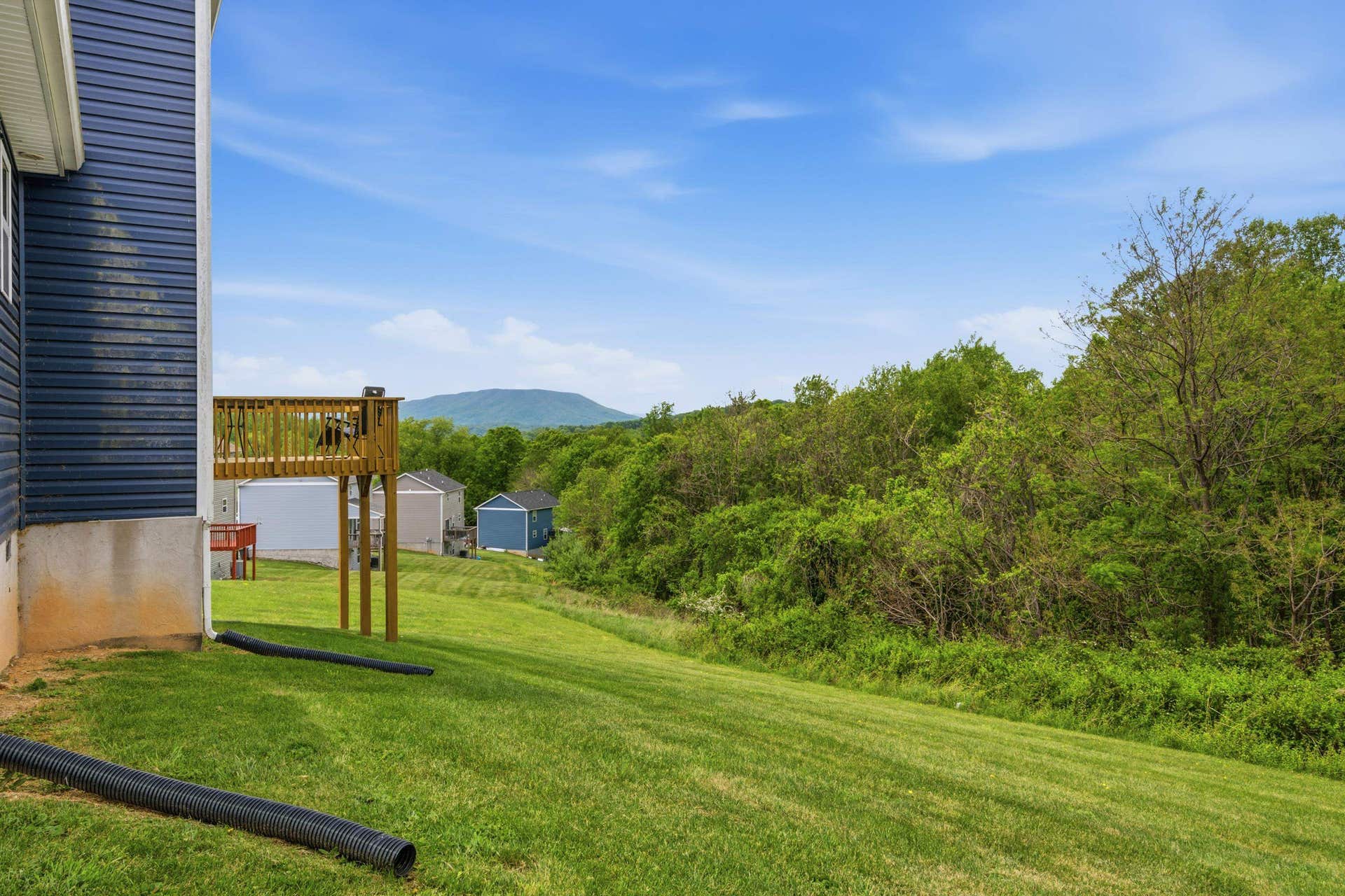 115 Prairie View Lane, Pembroke, VA 24136