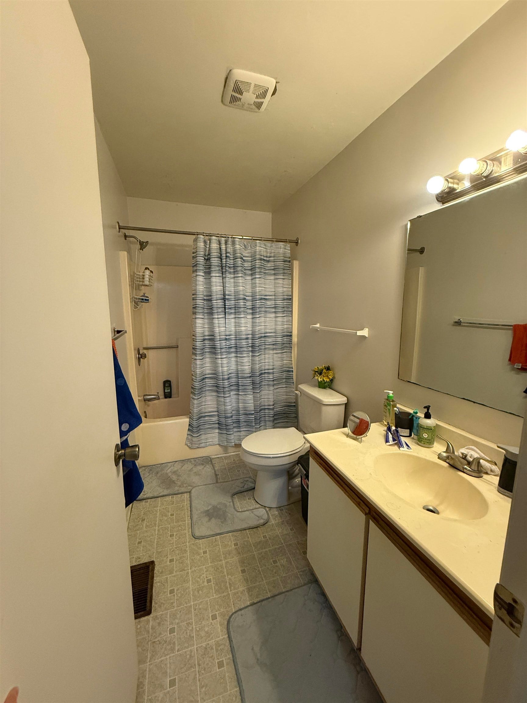 228 JANIE Lane, Blacksburg, VA 24060