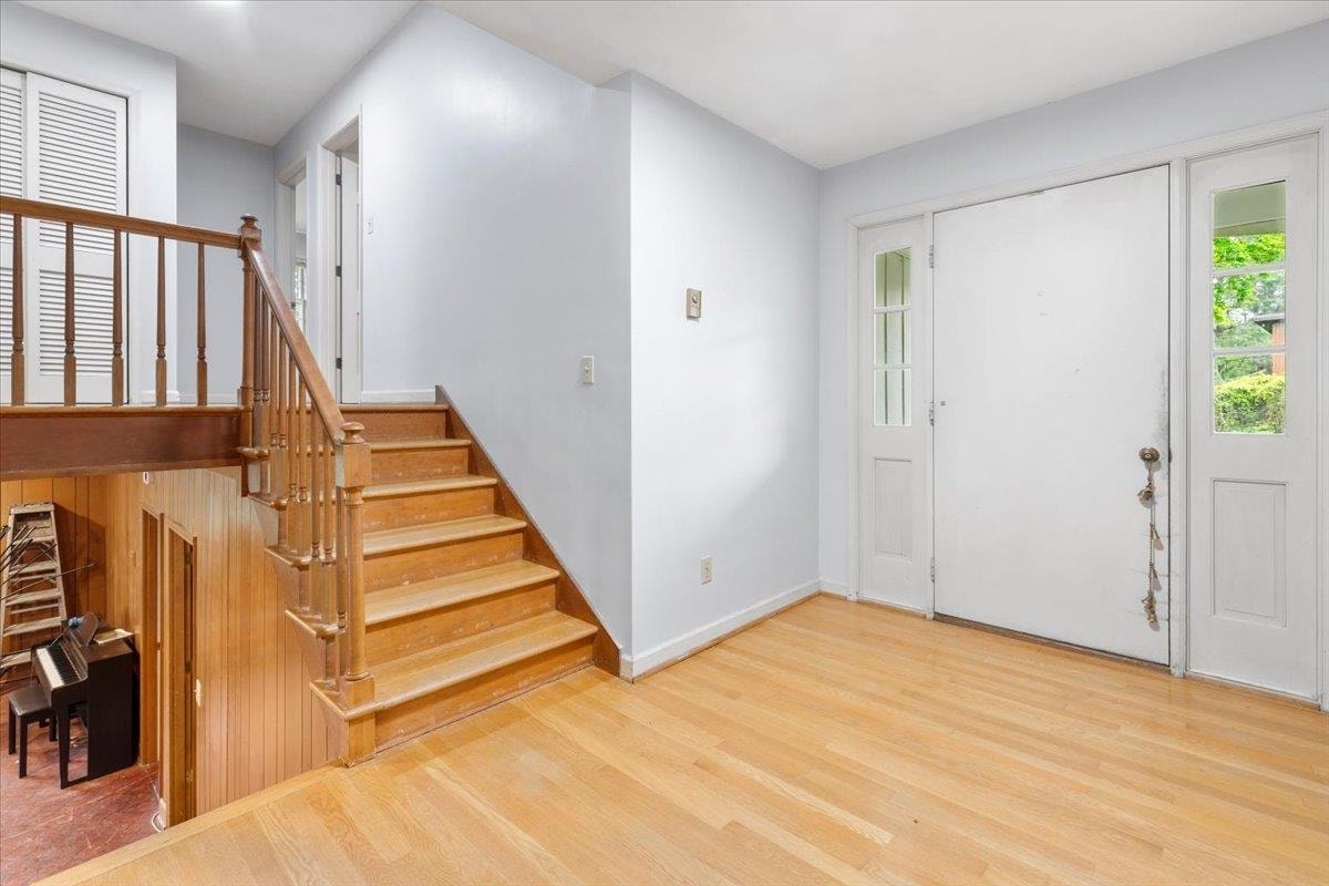 611 Landsdowne Drive, Blacksburg, VA 24060