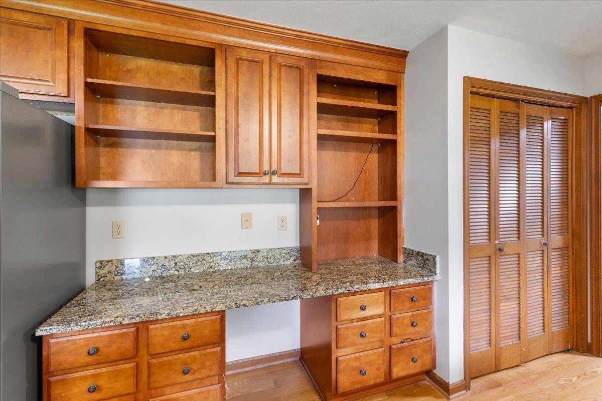 611 Landsdowne Drive, Blacksburg, VA 24060