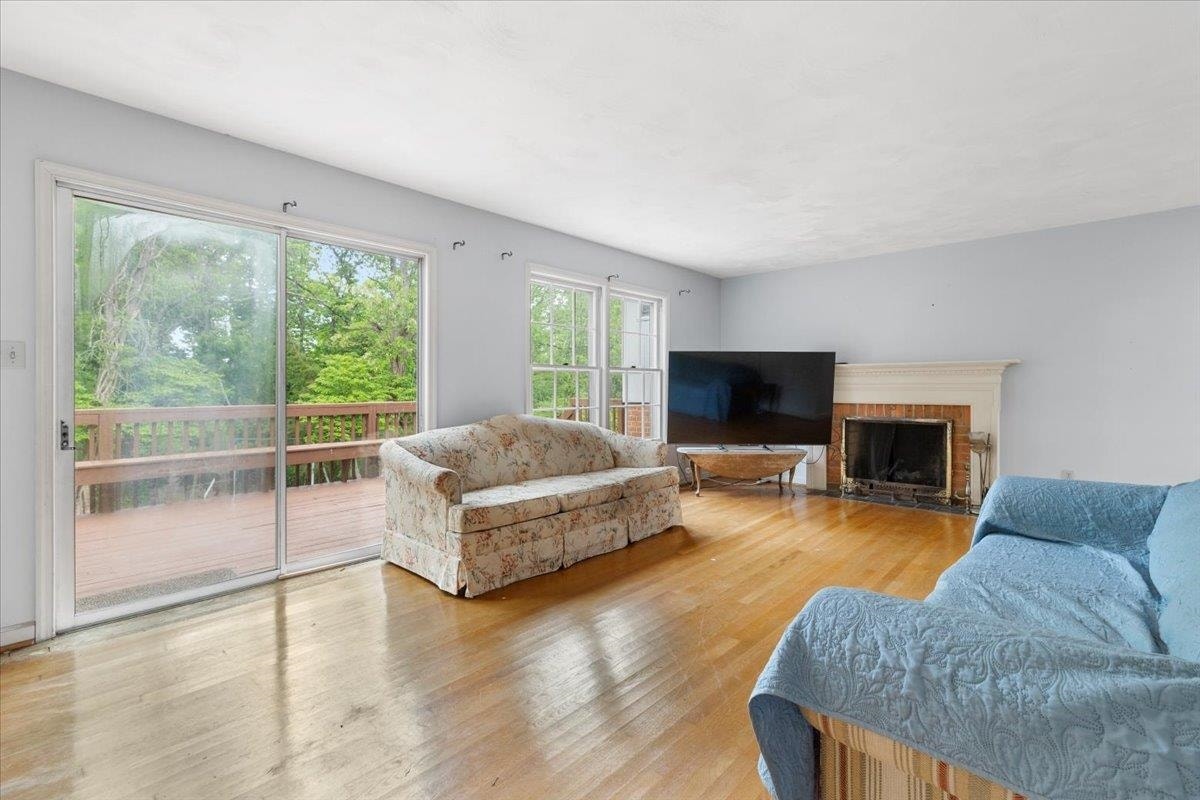 611 Landsdowne Drive, Blacksburg, VA 24060