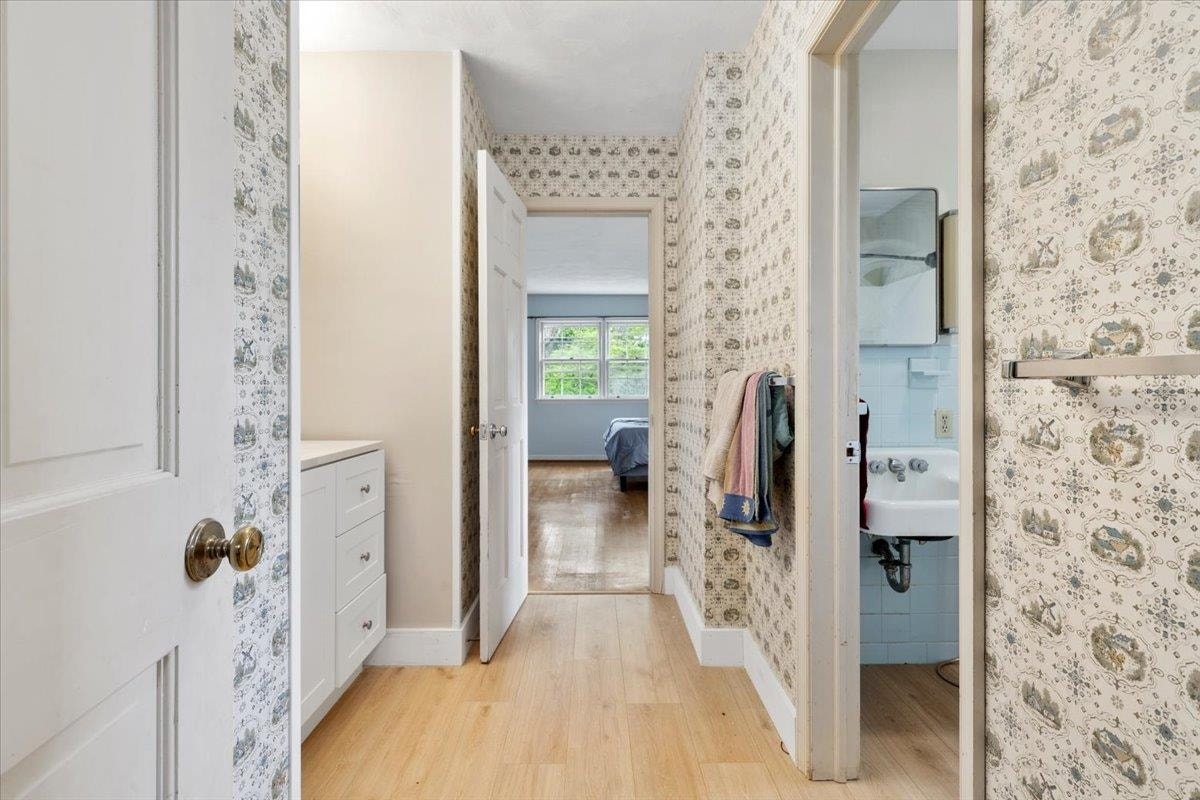 611 Landsdowne Drive, Blacksburg, VA 24060