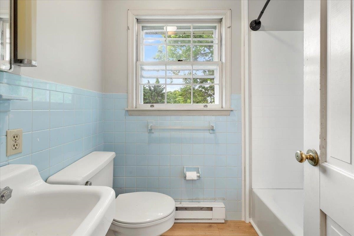 611 Landsdowne Drive, Blacksburg, VA 24060