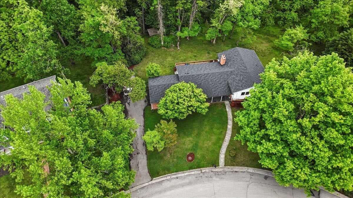 611 Landsdowne Drive, Blacksburg, VA 24060