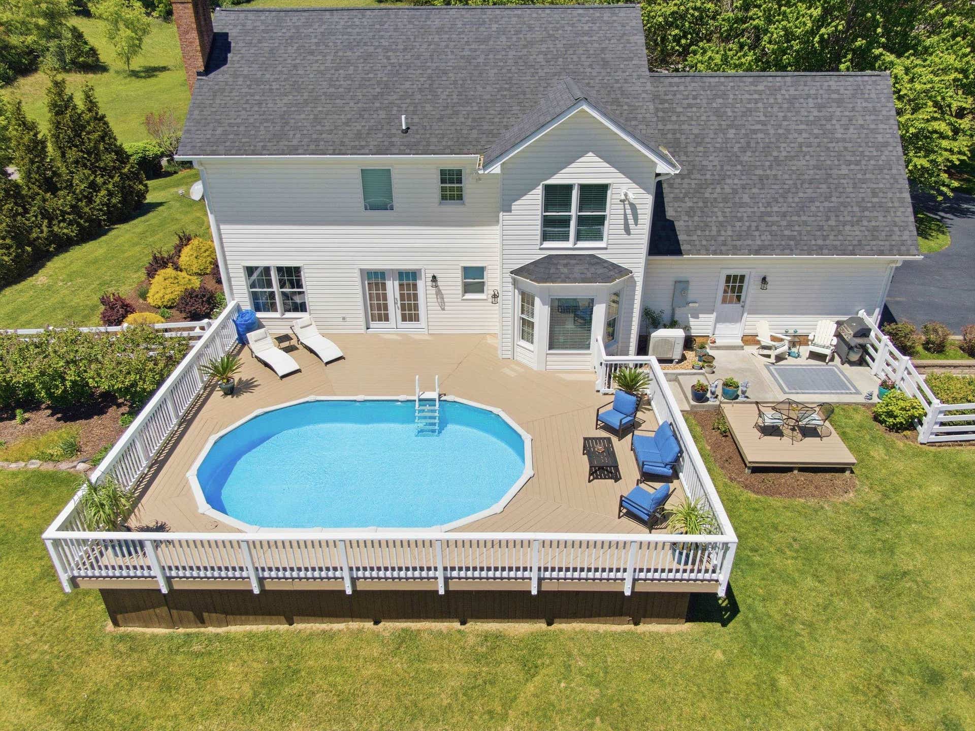 1305 Red Hawk Run, Christiansburg, VA 24073