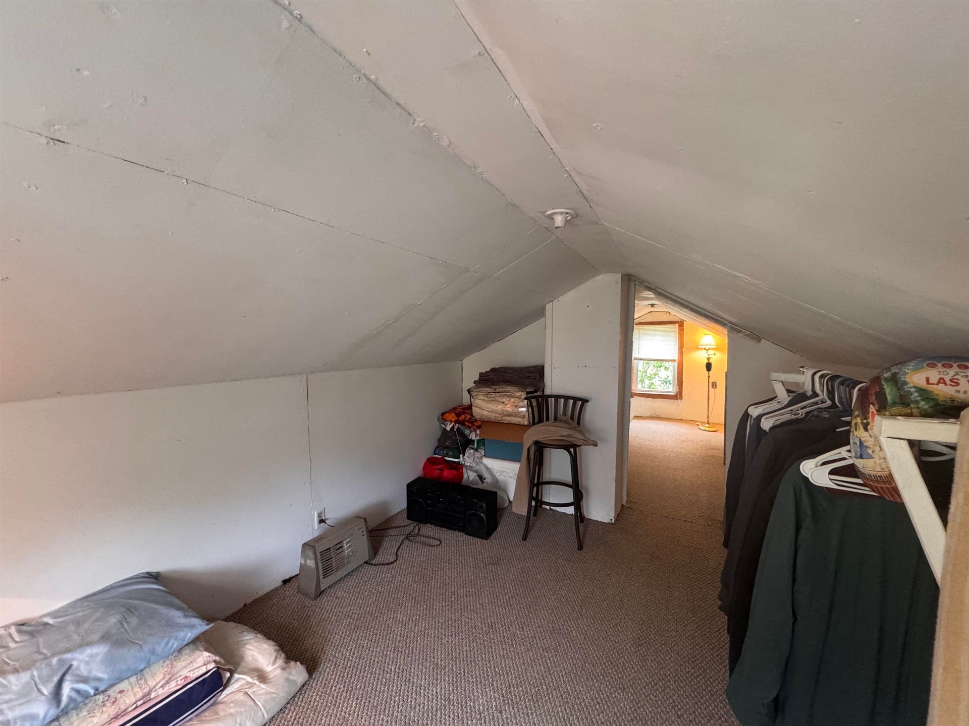 912 GILES Road, Blacksburg, VA 24060