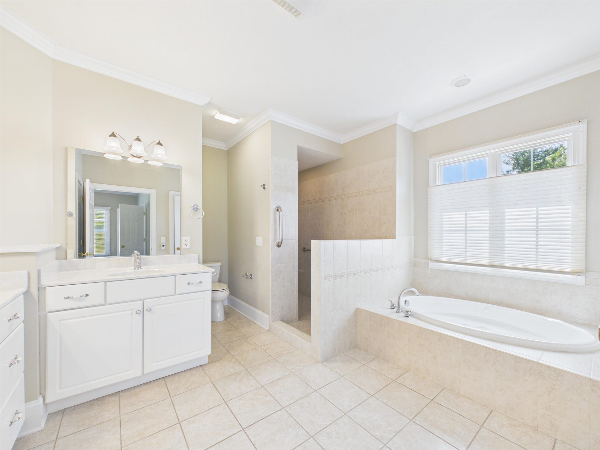 2111 Birch Leaf Lane, Blacksburg, VA 24060