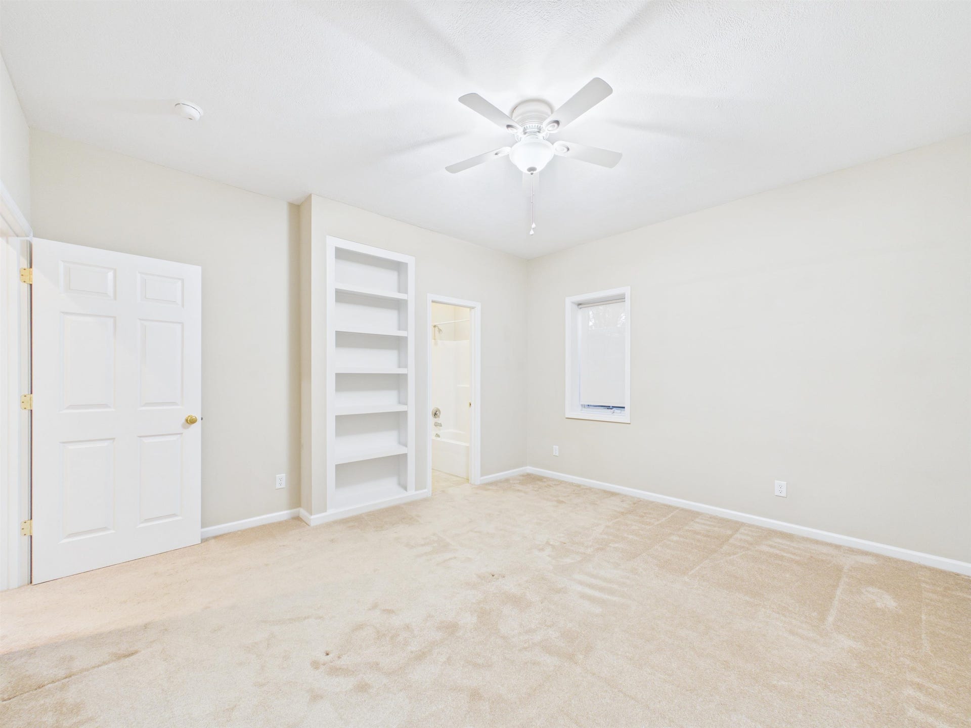2111 Birch Leaf Lane, Blacksburg, VA 24060