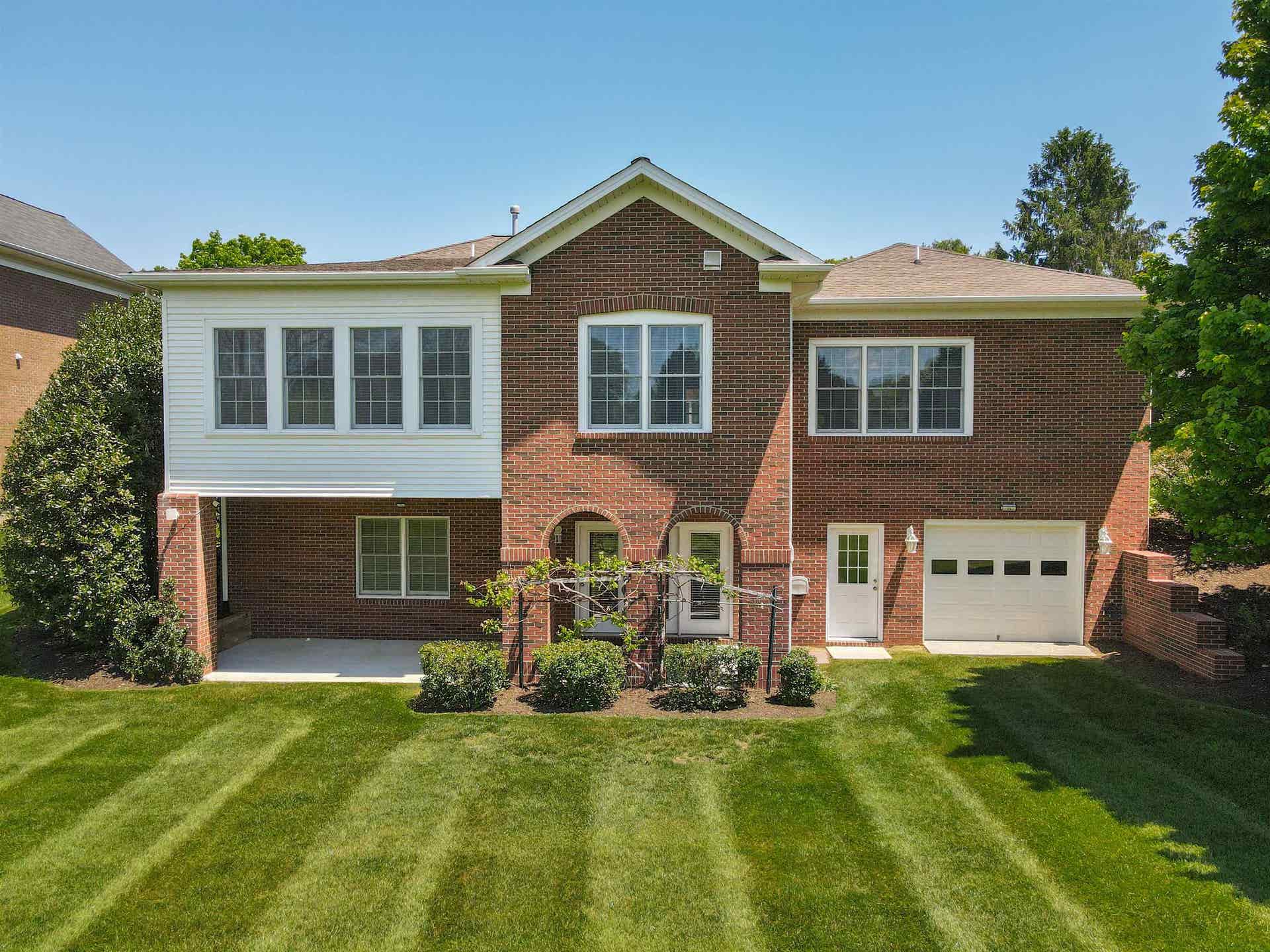 2111 Birch Leaf Lane, Blacksburg, VA 24060