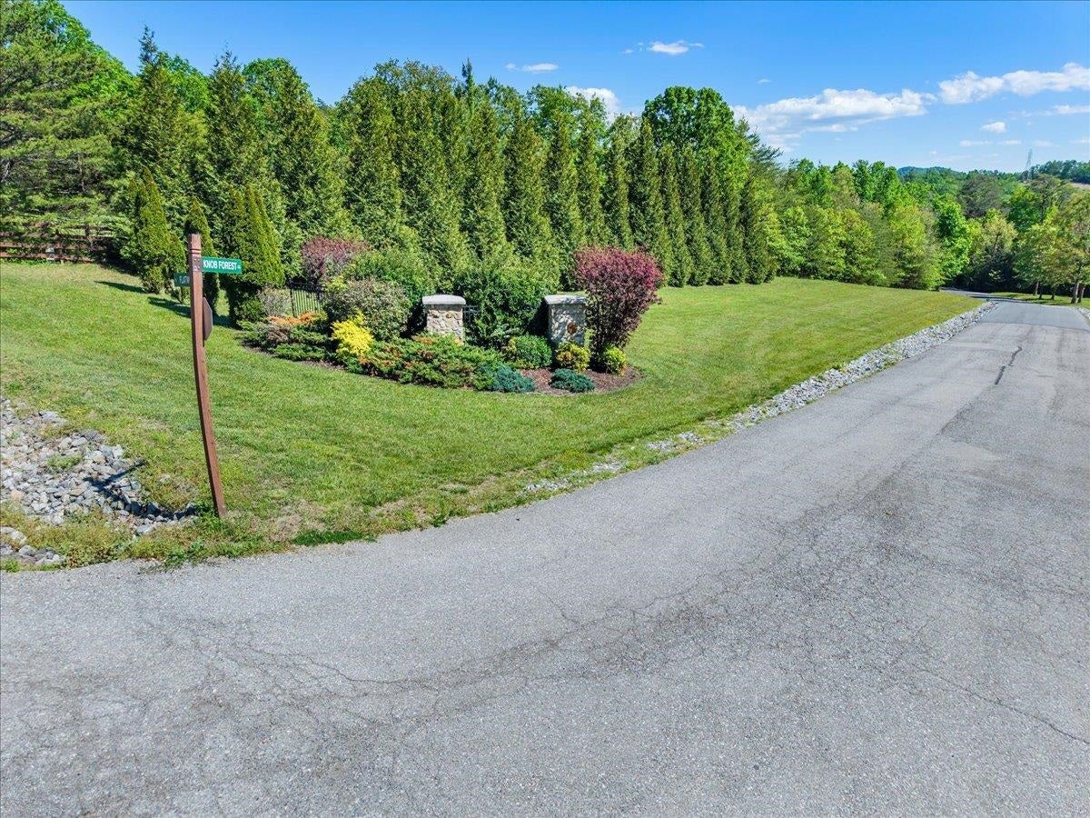 3602 KNOB FOREST Circle, Elliston, VA 24087