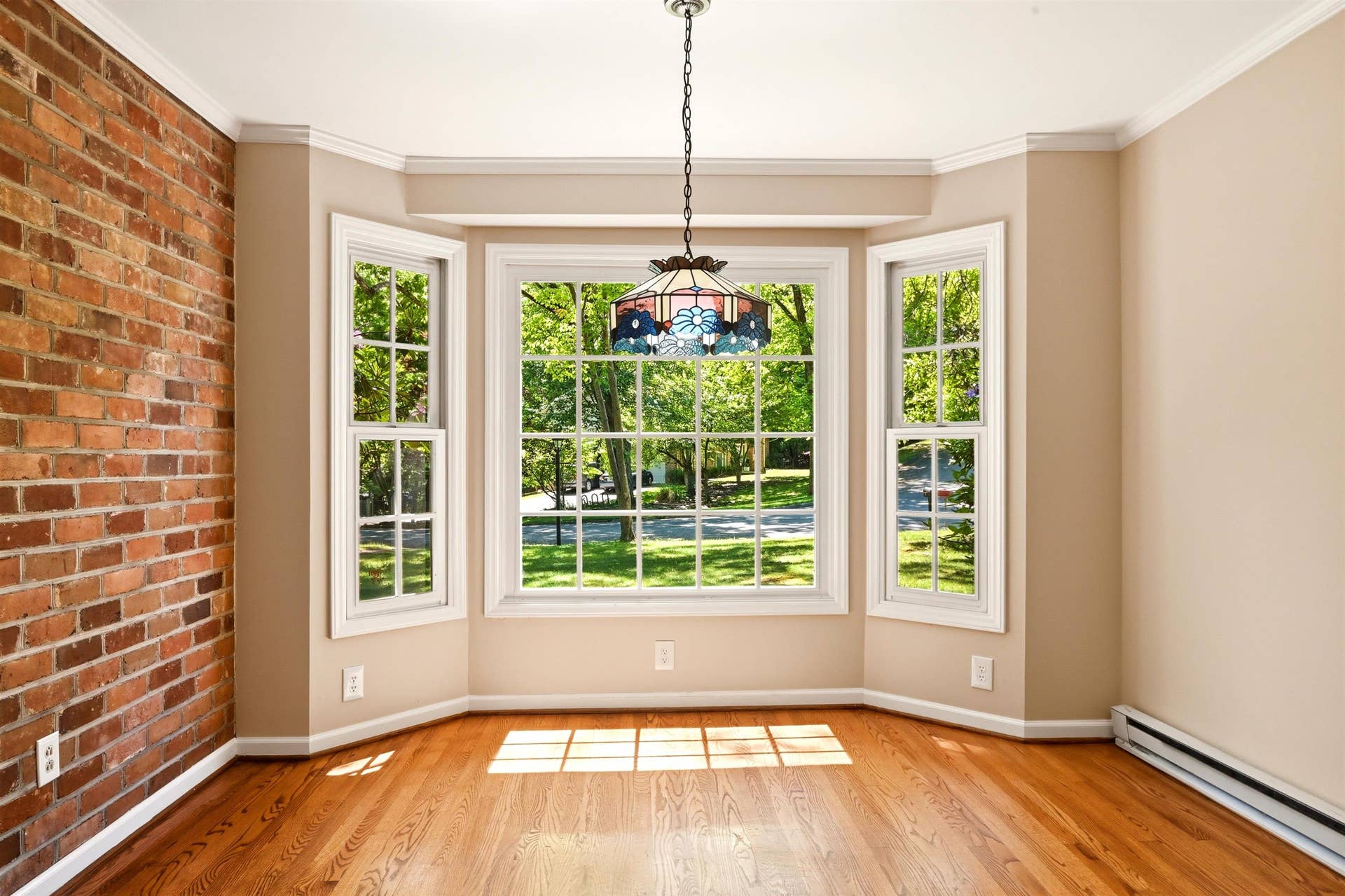 105 Dogwood Lane, Radford, VA 24141