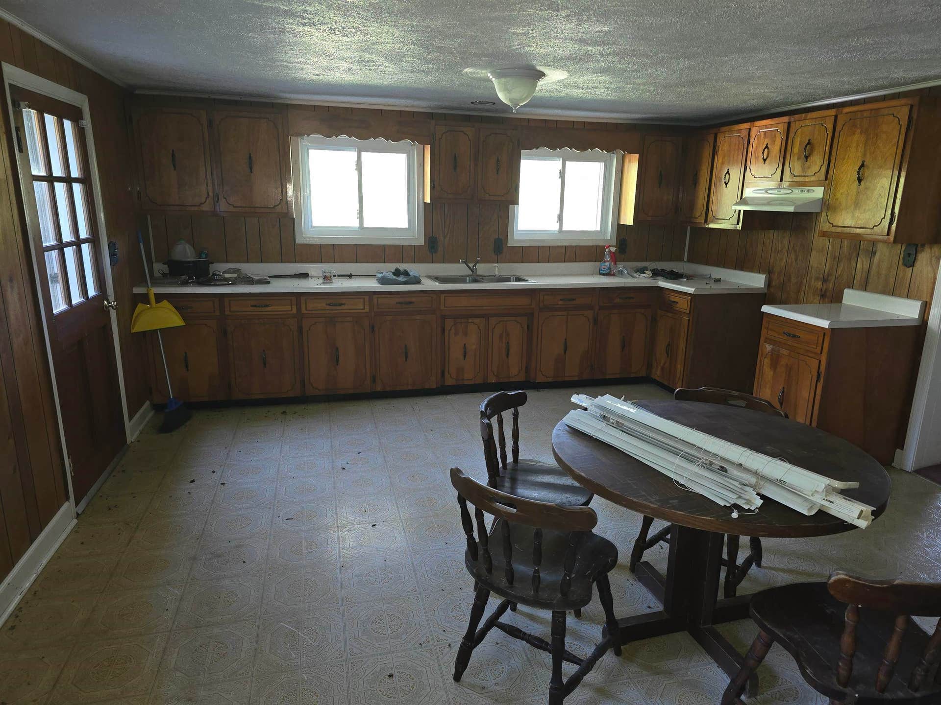 415 Stockpen Mountain Road, Narrows, VA 24124