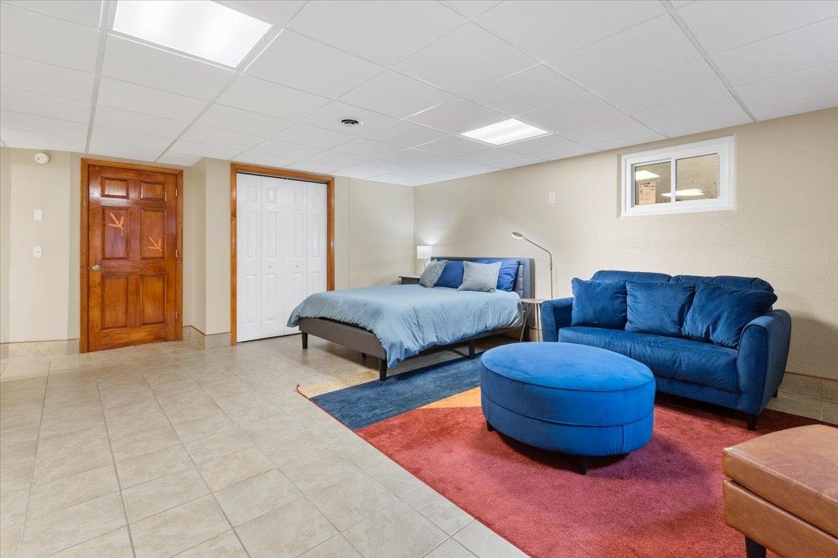 817 Hutcheson Drive, Blacksburg, VA 24060