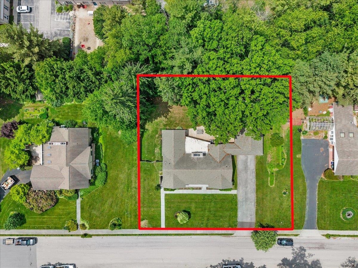 817 Hutcheson Drive, Blacksburg, VA 24060