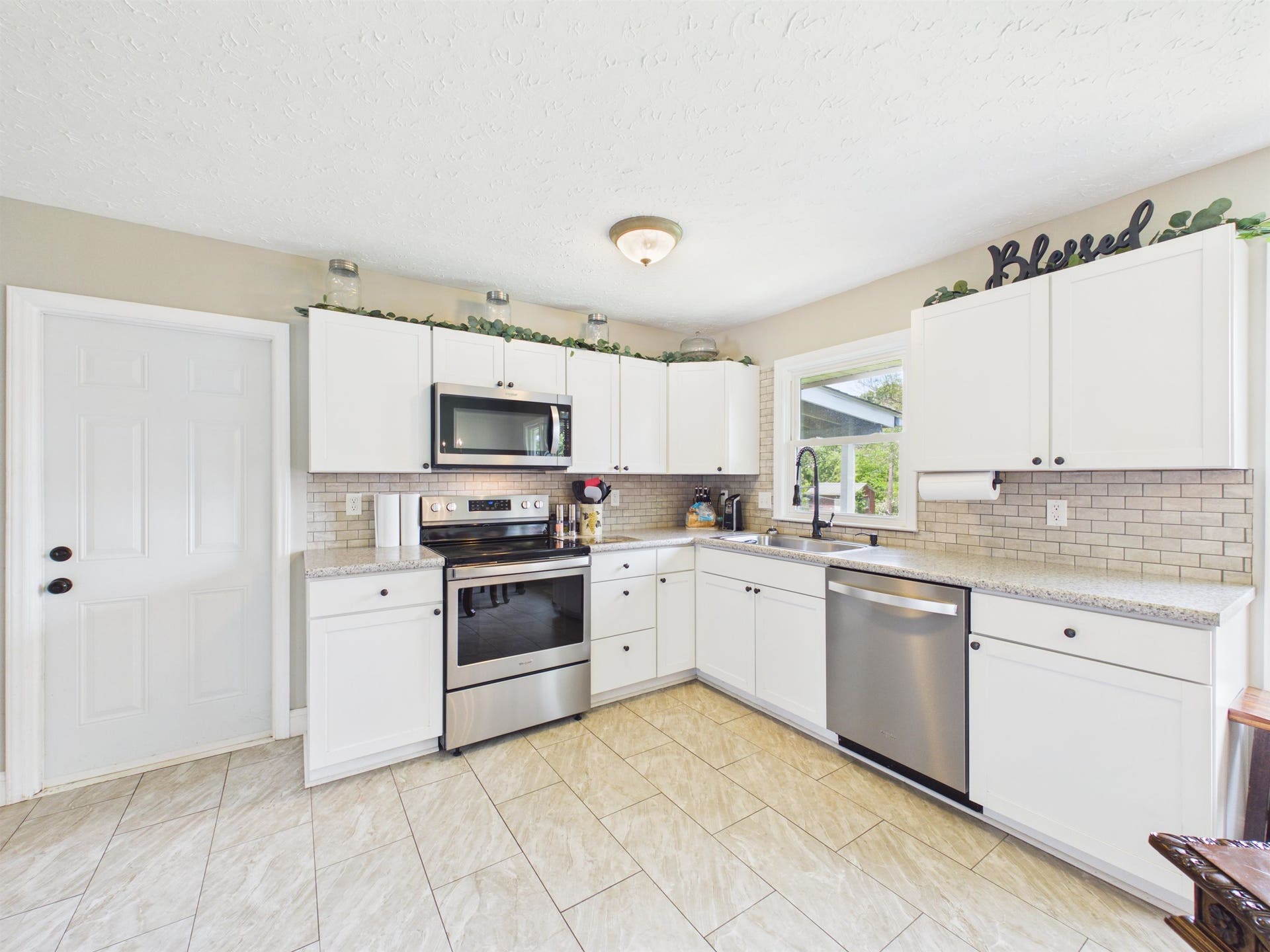 85 Wades Lane, Christiansburg, VA 24073