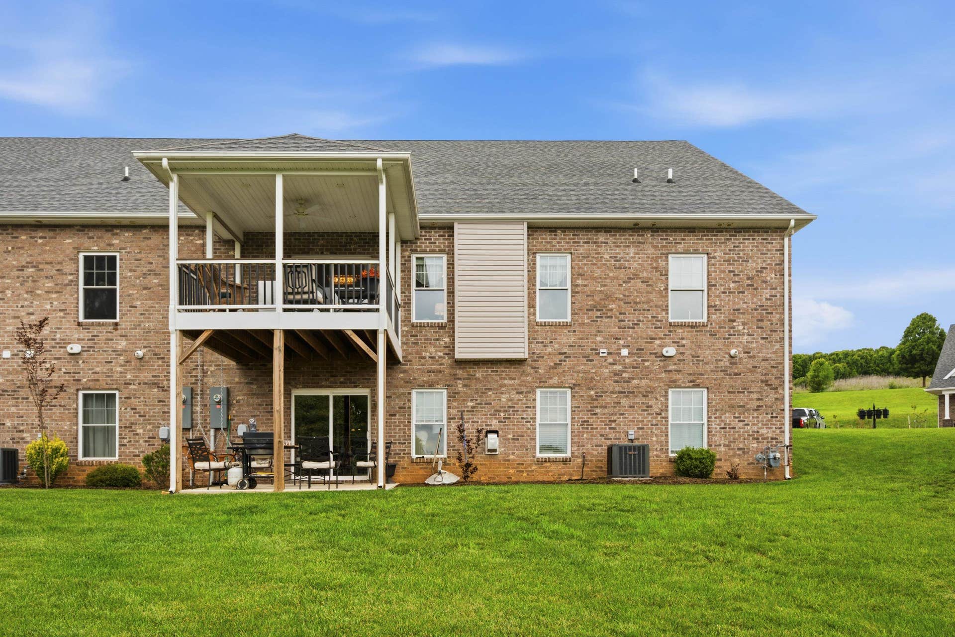 8482 Whistling Straits Drive, Radford, VA 24141